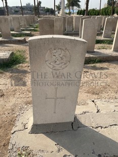BAGHDAD (NORTH GATE) WAR CEMETERY - LAYER, E W